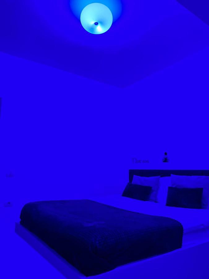 Amazing Sunset View Apart Apartment Mamaia